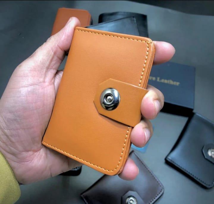 Classic Carry Wallet
